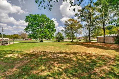 Commercial Lot for Business Use
