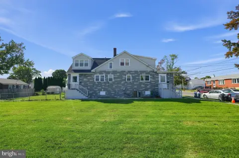 Triplex with New Roof