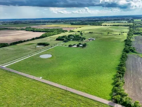 Lorena Ranch with Two Homes
