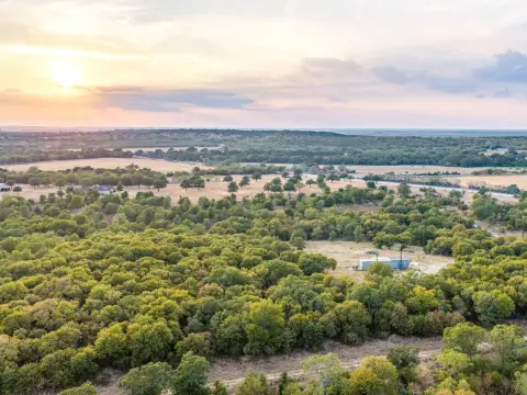 Hunting Land with Cabin