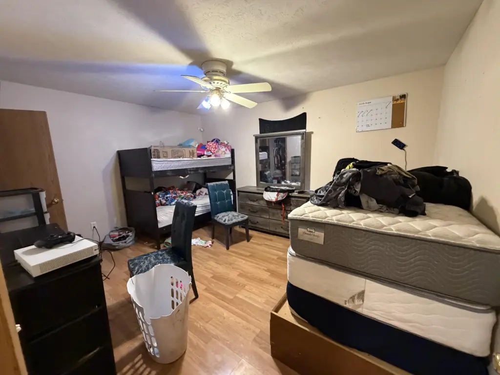 Picture 19
