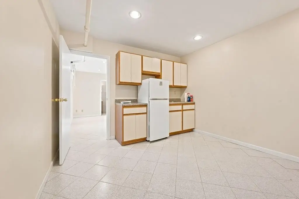 Picture 30
