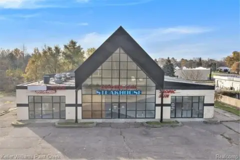 Commercial Building in Flint, Michigan