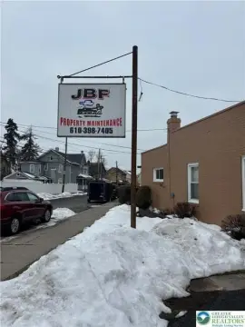 Emmaus Warehouse Garage Space