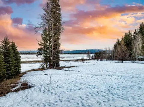 Donnelly Land with Lake Views