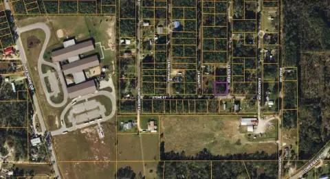 Corner Lot Near the Beach