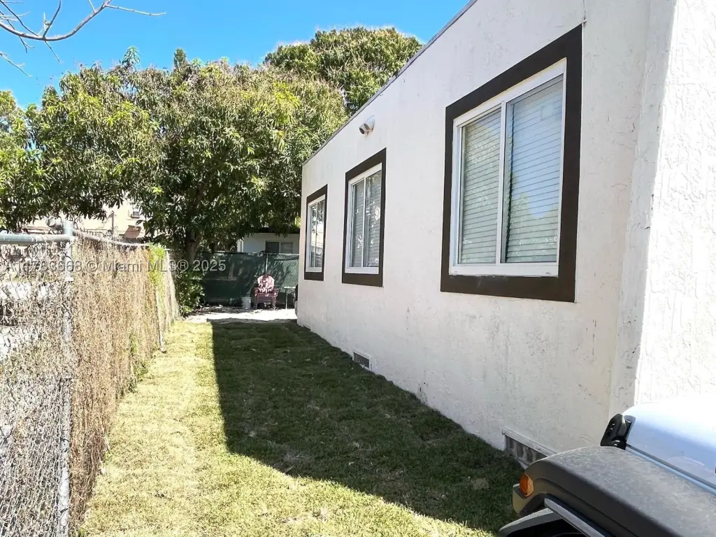 Picture 25