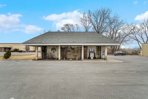 Veterinary Clinic on US Route 30