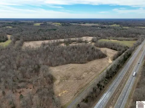 Prime Hunting Land in Benton, KY