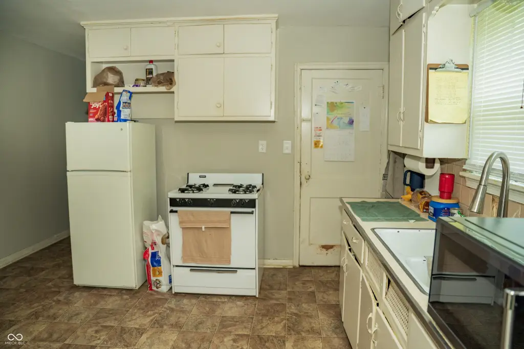 Picture 7