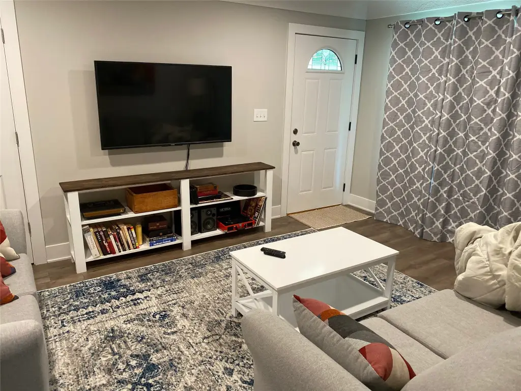 Picture 6