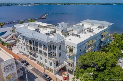 7646 SW Jack James Dr Stuart - Image 2473992397 S.webp