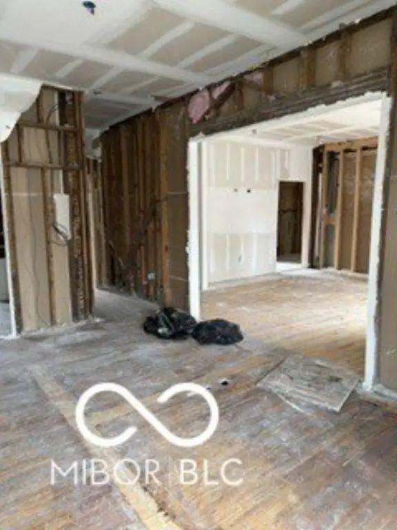 Picture 9