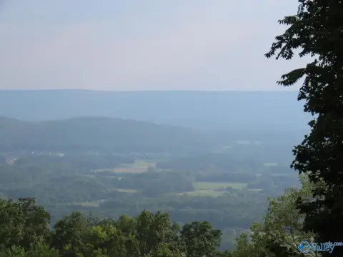 Keel Mountain Bluff Property