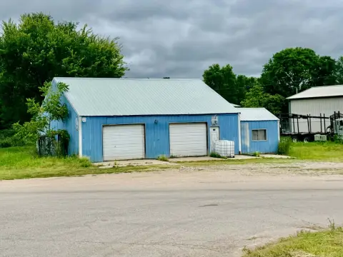 Auto Shop with Overhead Doors