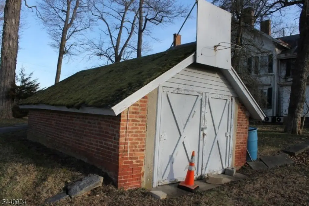 Picture 12