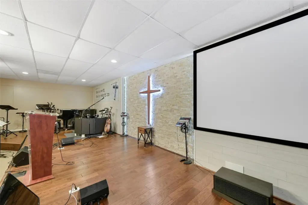Picture 12