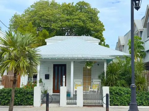 Historic Mixed-Use Property in Key West
