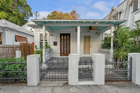 Historic Mixed-Use Property in Key West