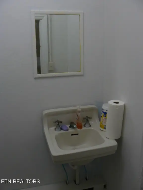 Picture 12