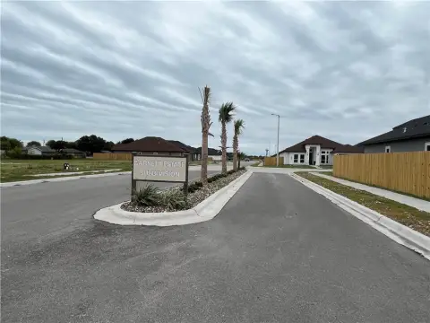 Residential Land in Garnett Estate