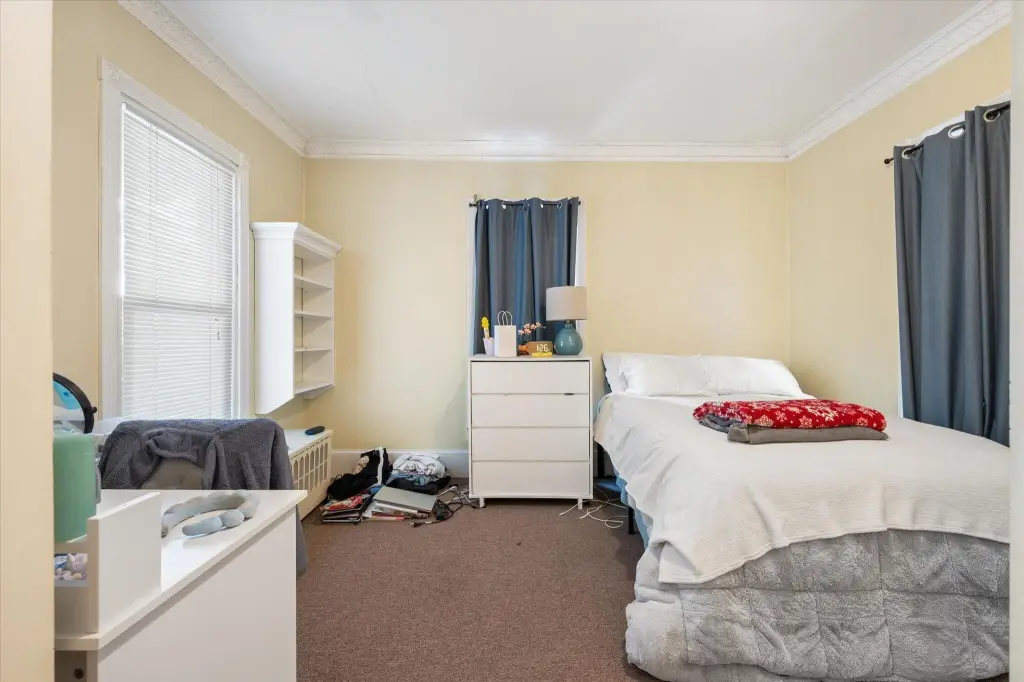 Picture 12