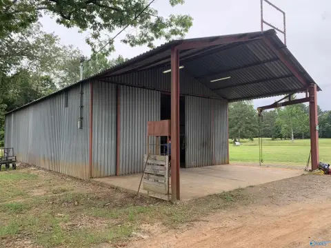 Highway Frontage Commercial Building