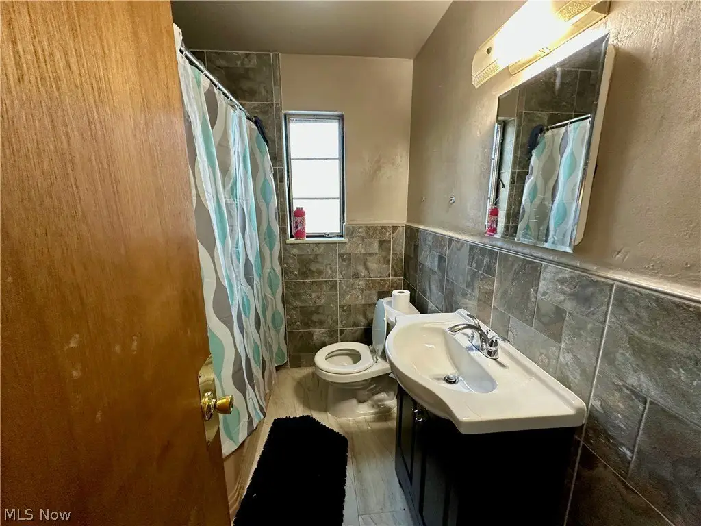 Picture 9