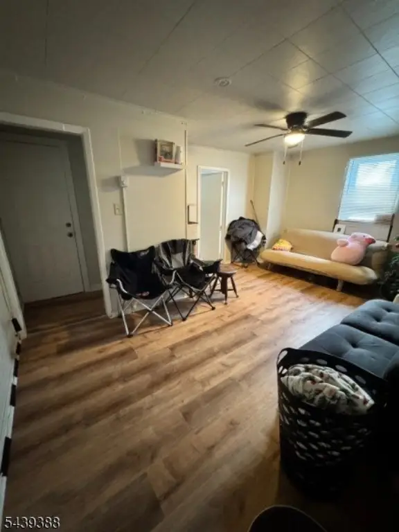 Picture 26