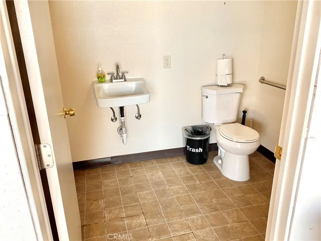 Picture 19