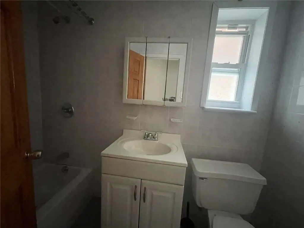 Picture 18