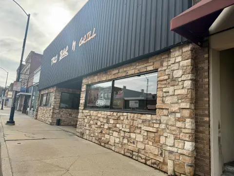 Turn-Key Restaurant and Bar Venue