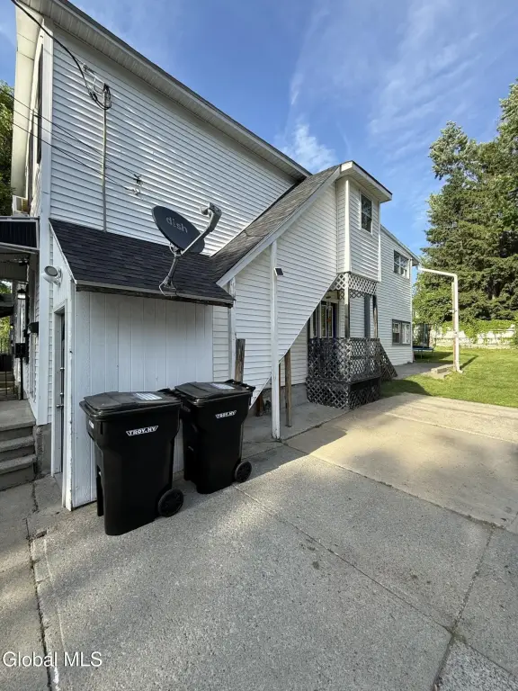 Picture 5