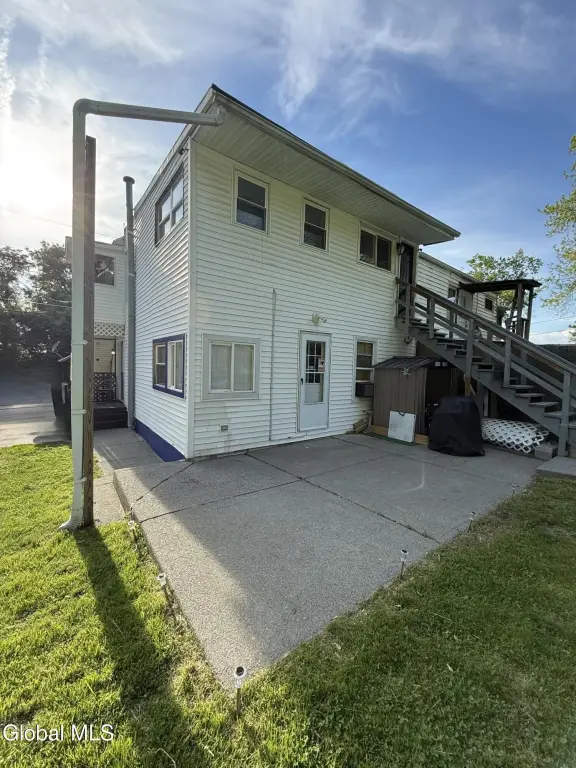 Picture 7