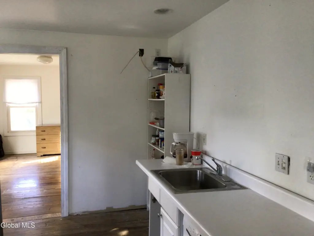 Picture 19