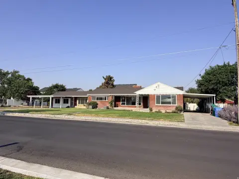Side-by-Side Duplex with Covered Parking