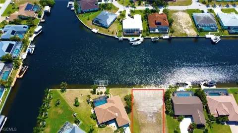 Waterfront Lot in Cape Coral