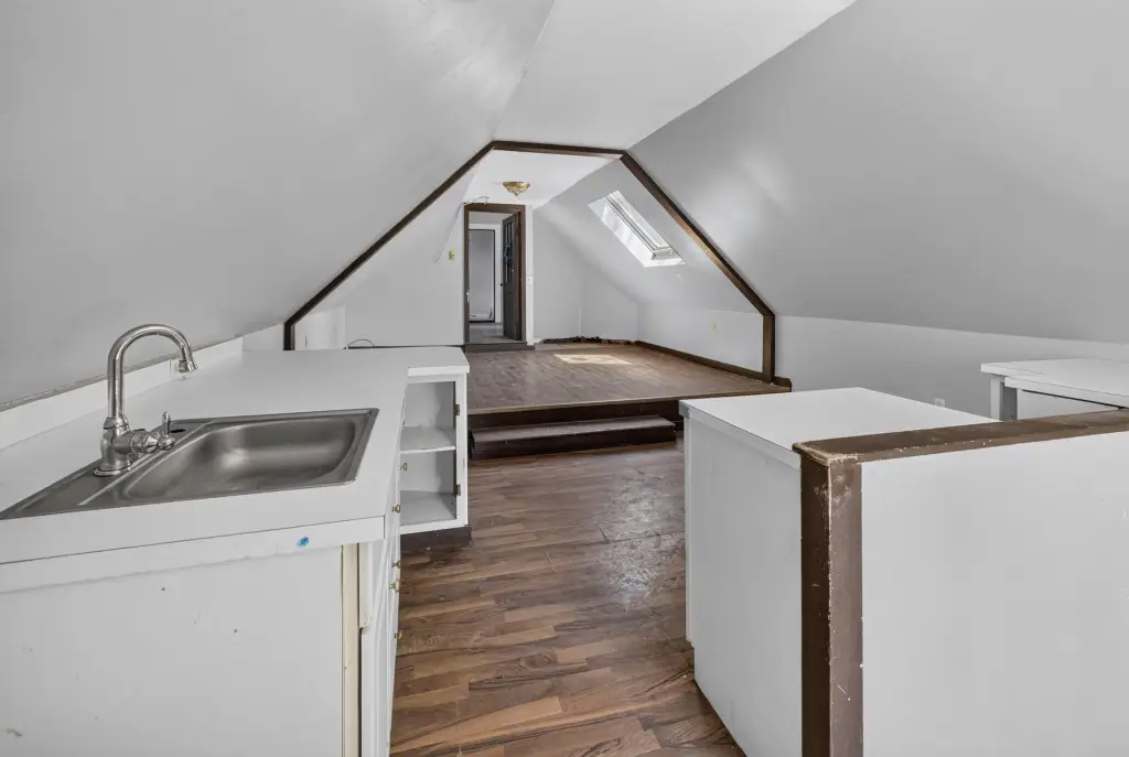 Picture 47