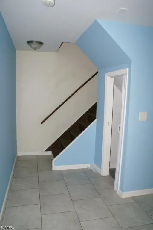 Picture 7