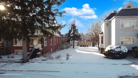 Residential Lot Near Lakefront
