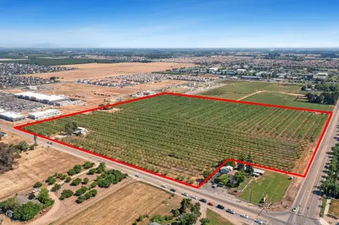 Prime Clovis Commercial Land