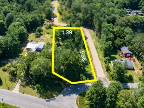 Buildable Lot Near South Haven