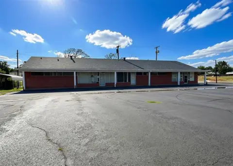 Multi-Suite Office Building