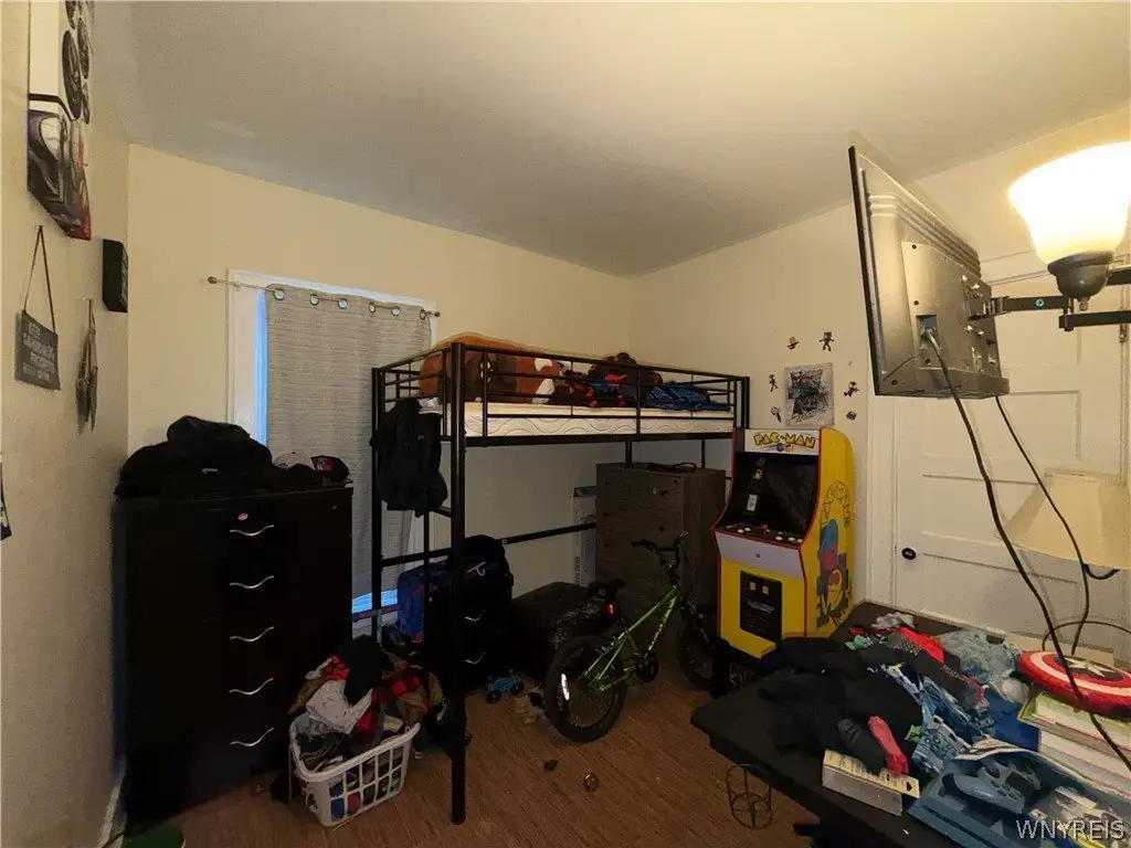 Picture 10