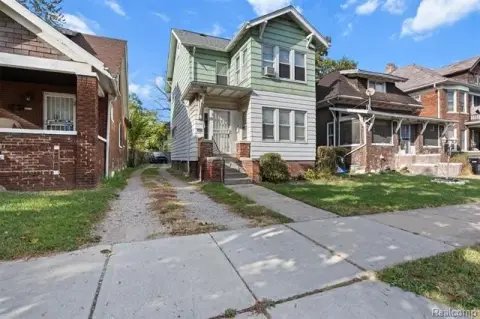 Turnkey Duplex with Exceptional Tenants