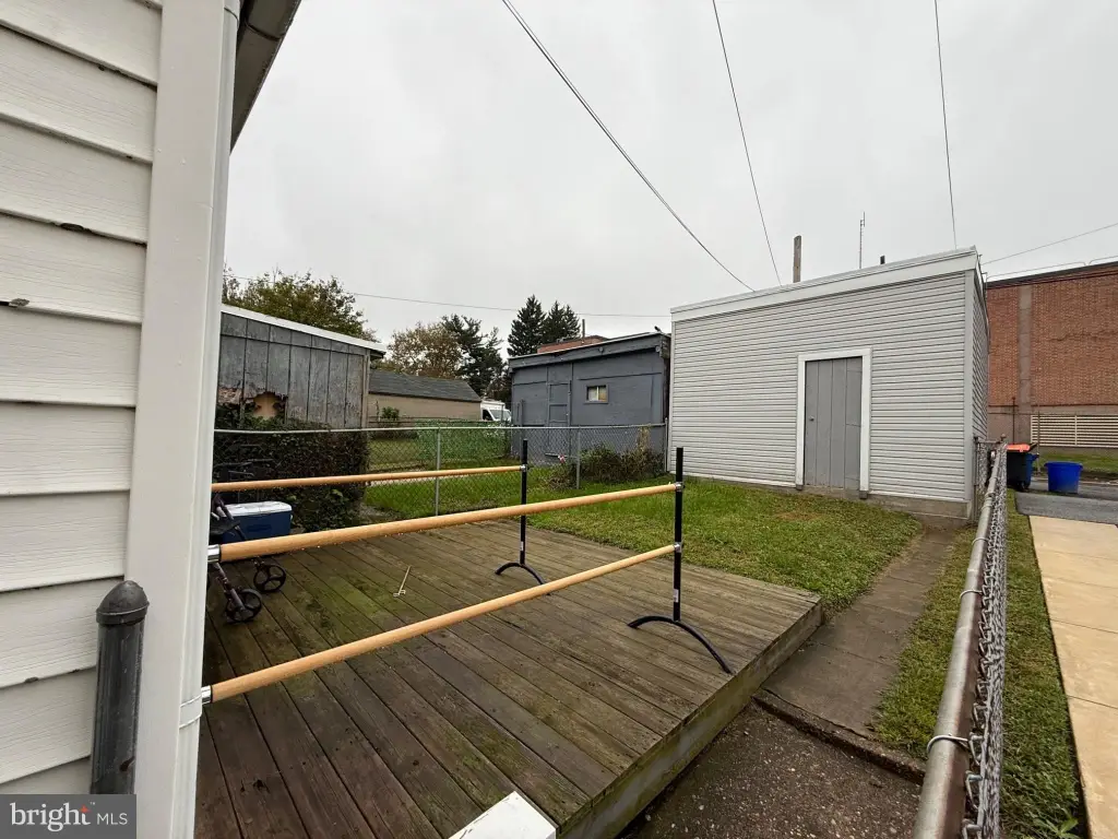 Picture 8
