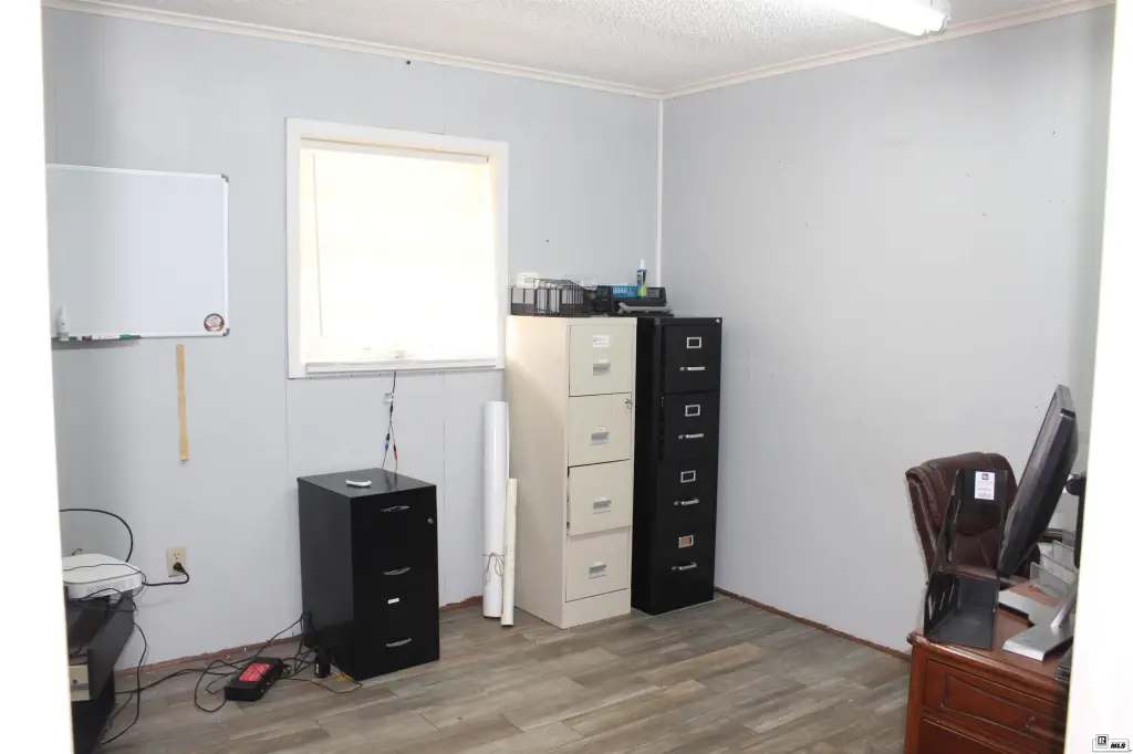 Picture 9