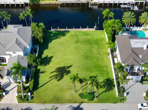 Waterfront Lot in Royal Palm