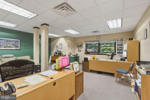 Office Units with Parking