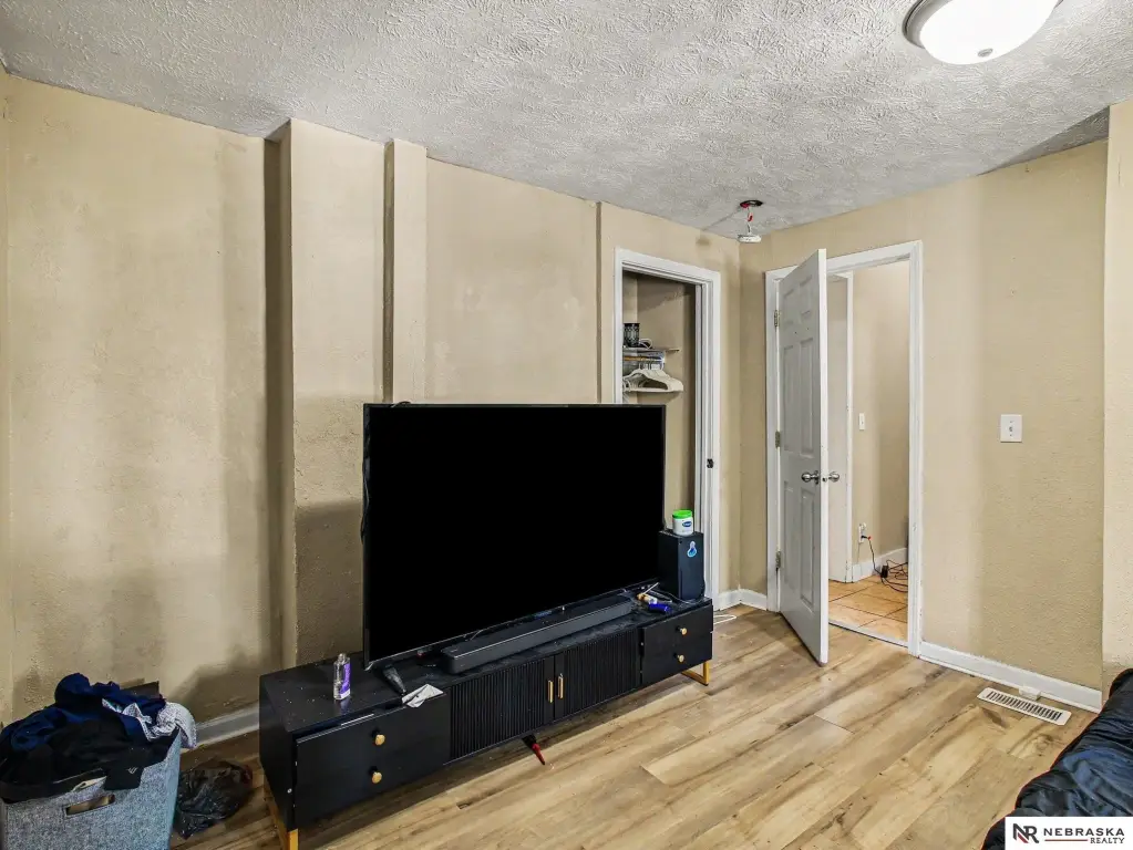 Picture 18